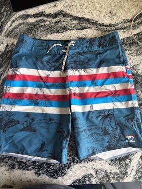Men's size S 30  Billabong recycler tribong pro Swim trunks Red white blue short
